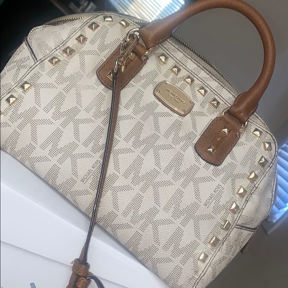 Michael Kors Crossbody Purse - Picture 2 of 5